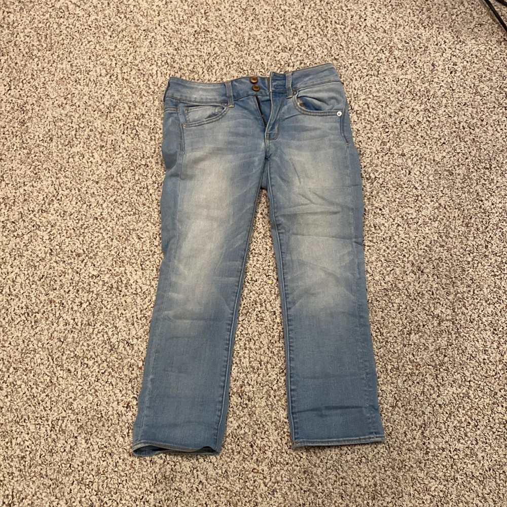 Light wash American eagles skinny jeans ankle crop